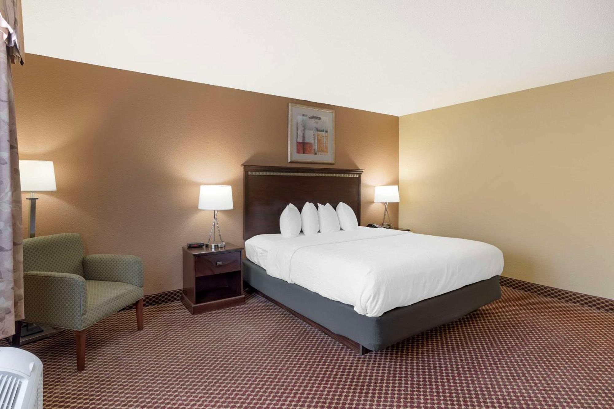 Quality Inn & Suites Bloomington University Area Luaran gambar